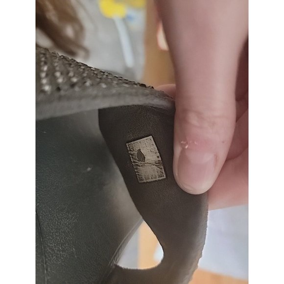 FitFlop Flare Gray Rhinestone Women's Thong Toe Post Wobble Sandals Size 9 - Picture 5 of 5